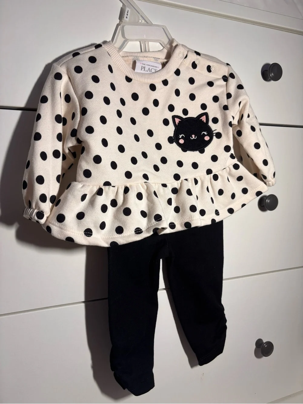 The Children’s Place Polka Dot Cat 2-Piece Outfit Set – New/Unworn